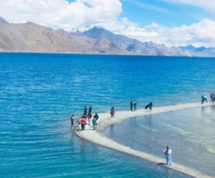 LADAKH 6N/7D LADAKH 6N/7D