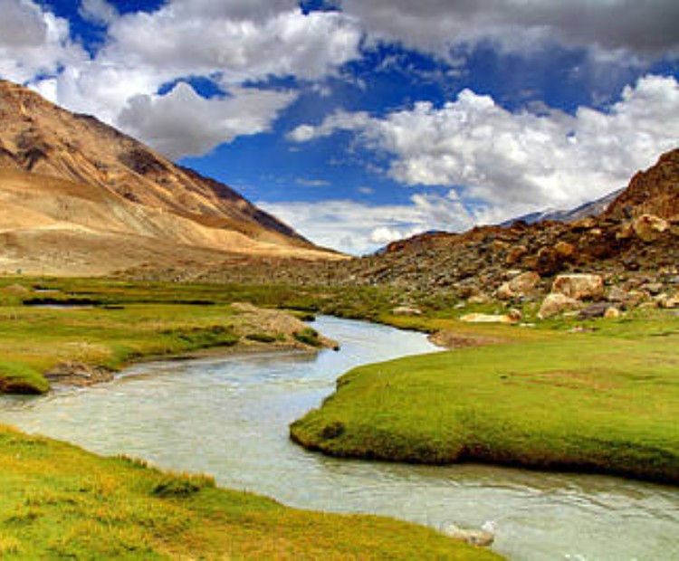 LADAKH 6N/7D WITH SIACHEN LADAKH 6N/7D WITH SIACHEN